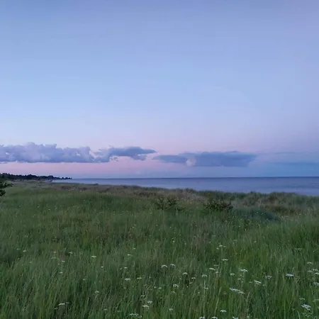 5 Person In Vaeggerlose Bøtø By