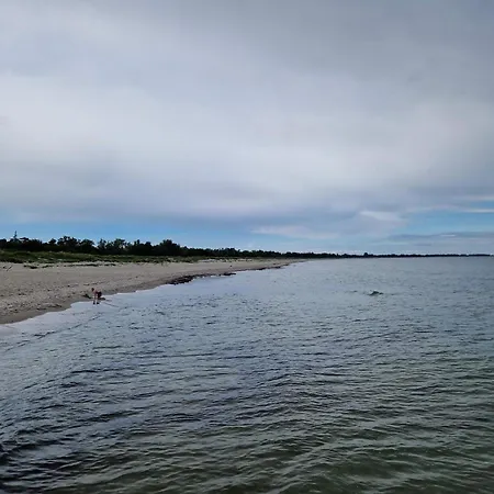 5 Person In Vaeggerlose Bøtø By